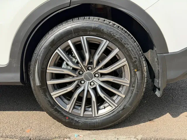 Jetour X70 Plus — Фото автомобиля 13