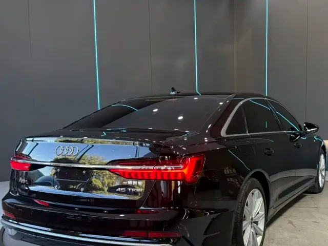Audi A6L — Фото автомобиля 6