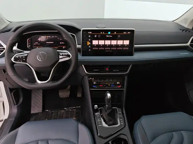 Volkswagen Tharu — Фото автомобиля 12