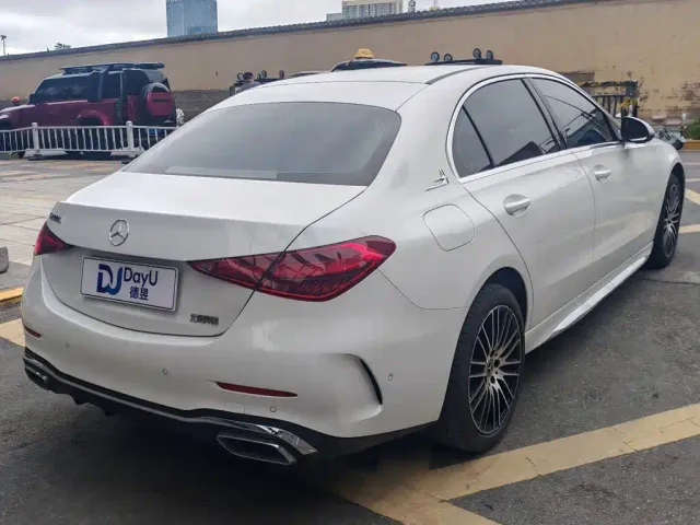 Mercedes-Benz C-Class — Фото автомобиля 6
