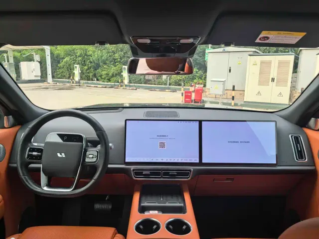 Li Auto Li Xiang L9 2024 Model Ultra — Фото автомобиля 6