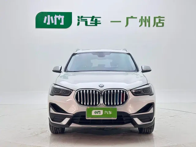 BMW X1 — Фото автомобиля 3
