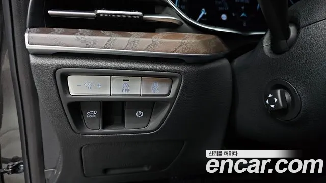 Genesis G80 Бензин 2.5 турбо AWD — Фото автомобиля 29