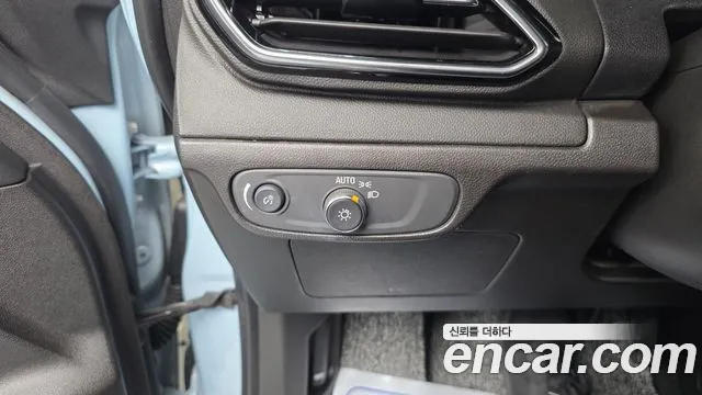 Chevrolet Bolt EV — Фото автомобиля 25