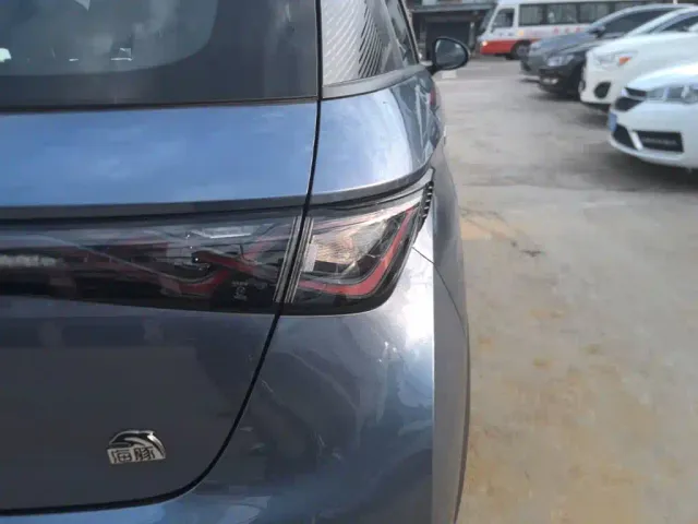 BYD Dolphin — Фото автомобиля 7