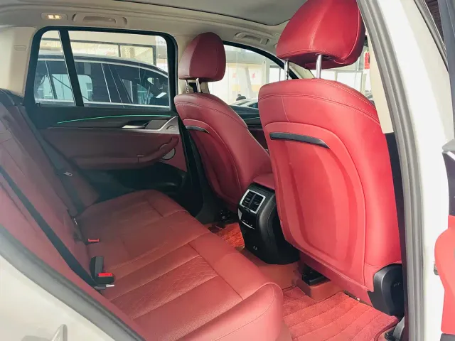 BMW X3 — Фото автомобиля 15