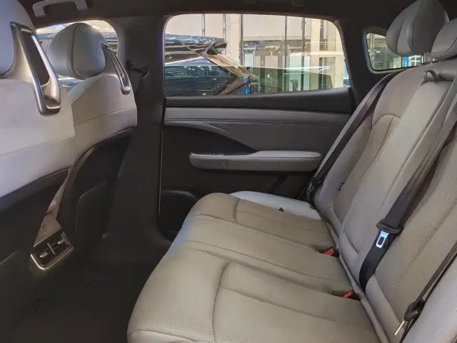 Nissan N7 — Фото автомобиля 12