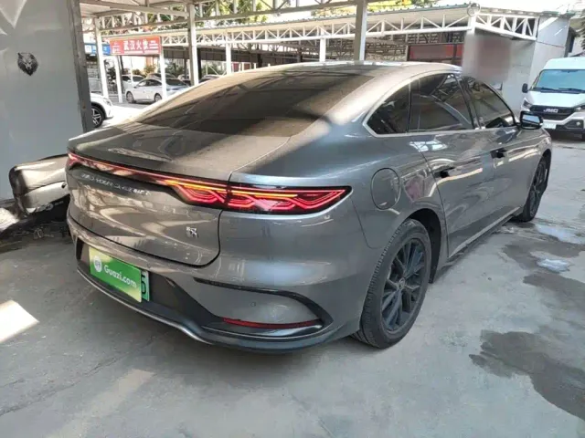 BYD Han — Фото автомобиля 4