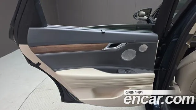 Genesis G80 RG3 — Фото автомобиля 14
