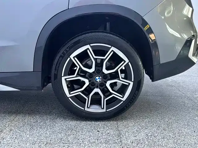 BMW X1 — Фото автомобиля 17