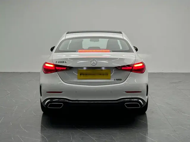 Mercedes-Benz C-Class — Фото автомобиля 5