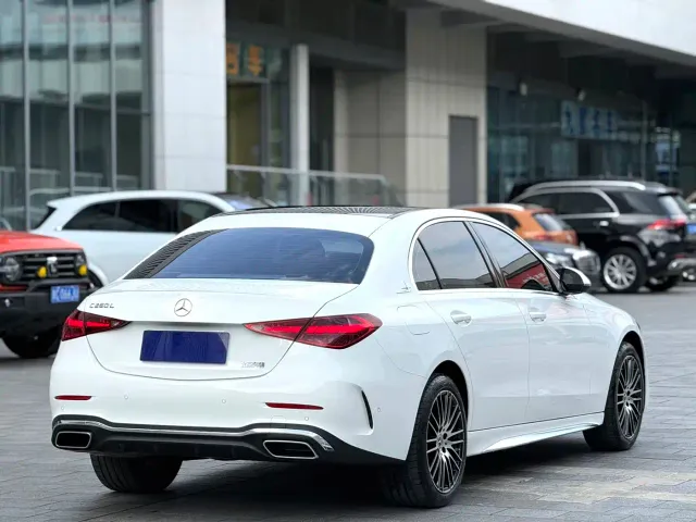 Mercedes-Benz C-Class — Фото автомобиля 9