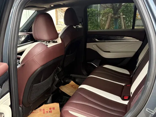 Geely Xingyue L — Фото автомобиля 5