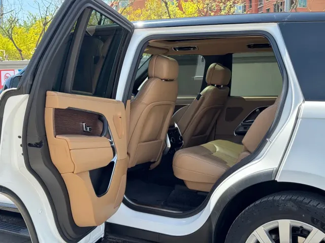 Land Rover Range Rover — Фото автомобиля 13