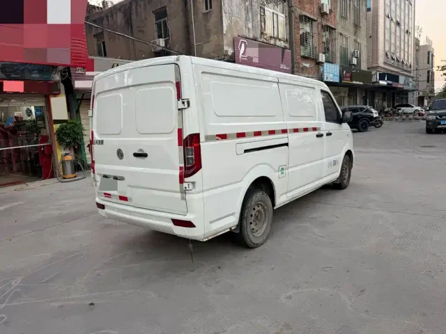Dongfeng Yufeng Yufeng EM26 — Фото автомобиля 5