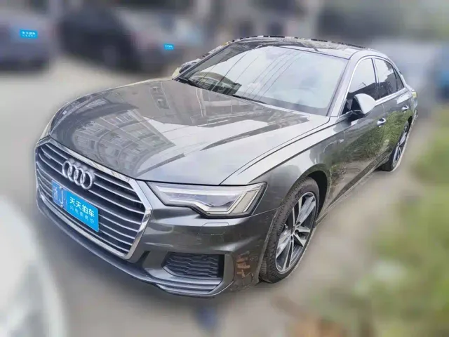 Фотография автомобиля — Audi A6L