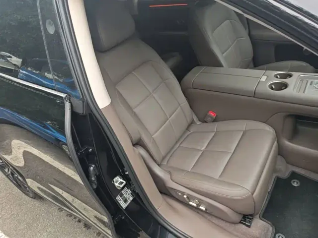 IM Motors LS6 — Фото автомобиля 24