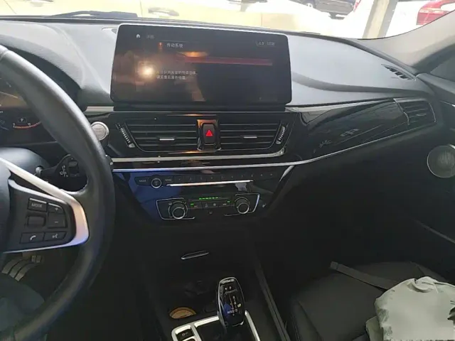 BMW 1 Series — Фото автомобиля 9