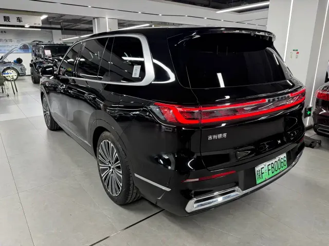 Geely Galaxy M9 — Фото автомобиля 6