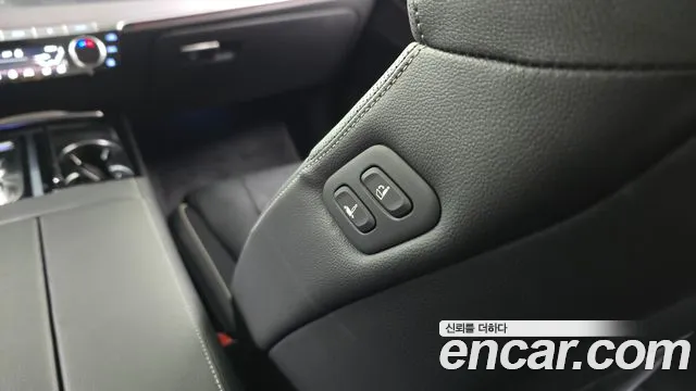 Genesis G80 Бензин 2.5 турбо 2WD — Фото автомобиля 25