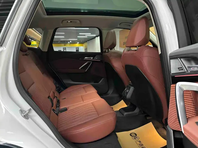 BMW X1 — Фото автомобиля 10