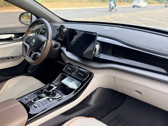 BYD Qin PLUS — Фото автомобиля 11