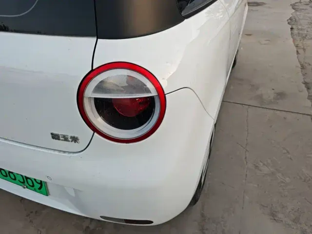 Changan Lumin — Фото автомобиля 7