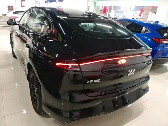 IM Motors LS6 — Фото автомобиля 5