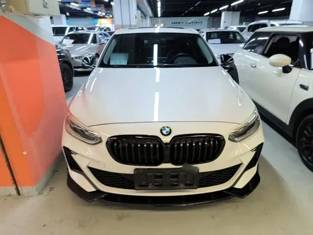 BMW 1 Series — Фото автомобиля 2