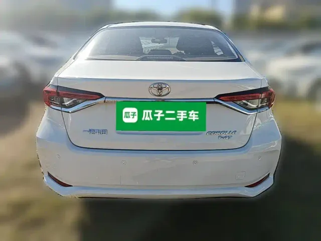 Toyota Corolla — Фото автомобиля 7