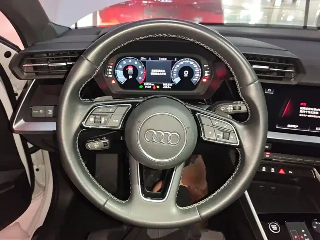Audi A3 — Фото автомобиля 10