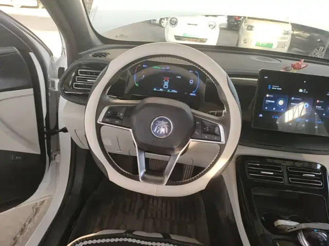 BYD Qin PLUS — Фото автомобиля 10