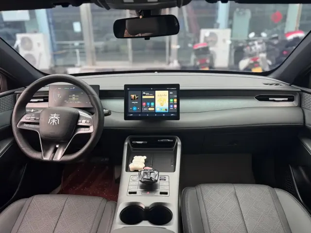 BYD Qin PLUS — Фото автомобиля 7