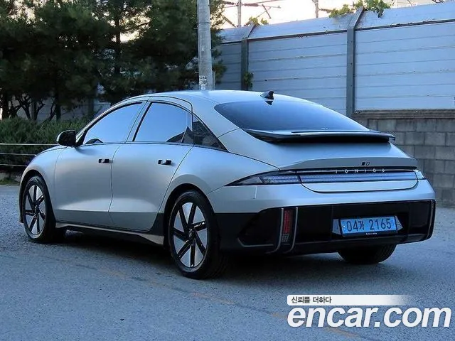 Hyundai Ioniq 6 — Фото автомобиля 3