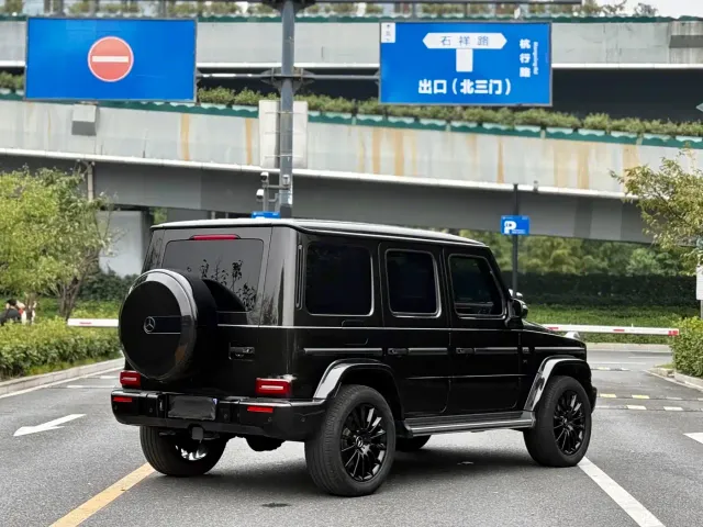 Mercedes-Benz G-Class — Фото автомобиля 7