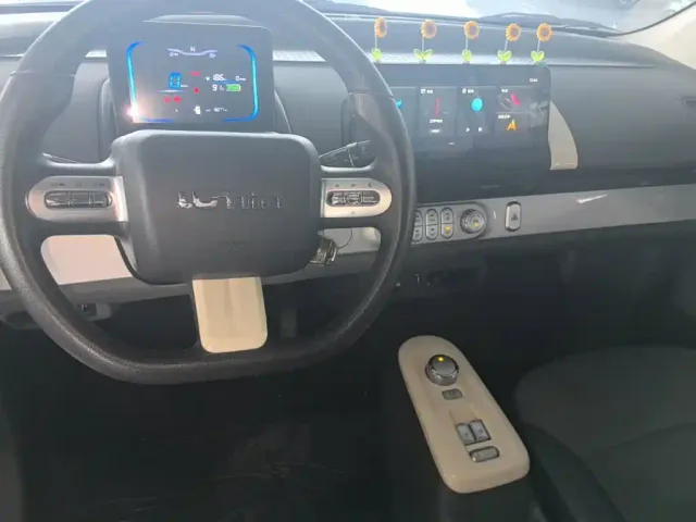 Changan Lumin — Фото автомобиля 9