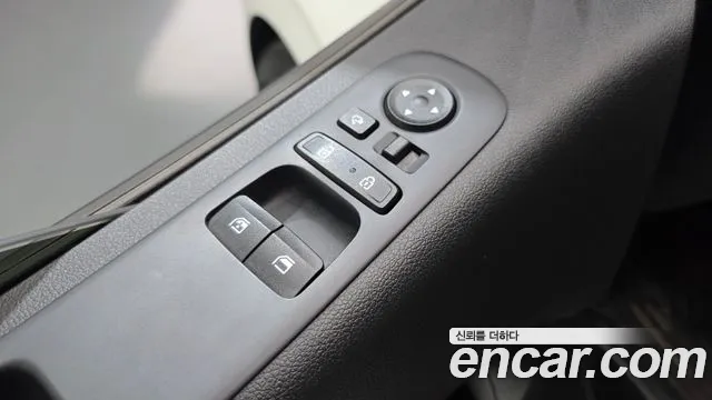 Hyundai Staria — Фото автомобиля 13
