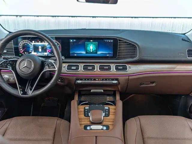 Mercedes-Benz GLE-Class — Фото автомобиля 12