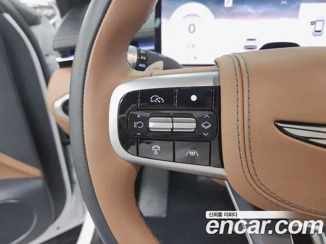 Genesis GV70 2.5T Бензин AWD — Фото автомобиля 5