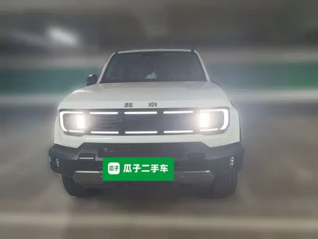 BAIC BJ40 — Фото автомобиля 2