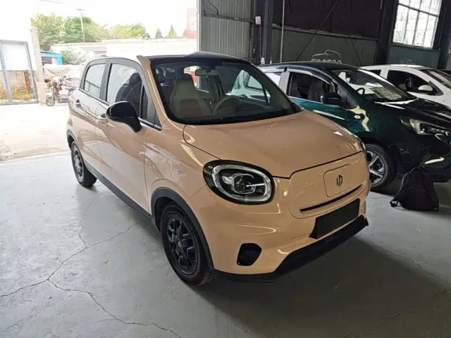 Leapmotor T03 — Фото автомобиля 3