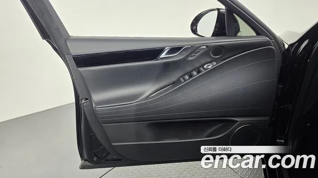 Genesis G80 RG3 — Фото автомобиля 13