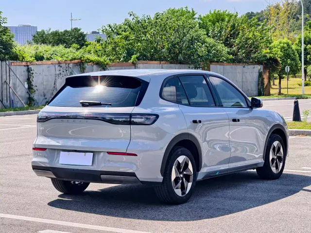 Geely Galaxy Galaxy E5 2024 440km Explore Edition — Фото автомобиля 8