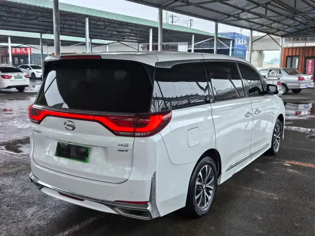 GAC Trumpchi M8 — Фото автомобиля 9