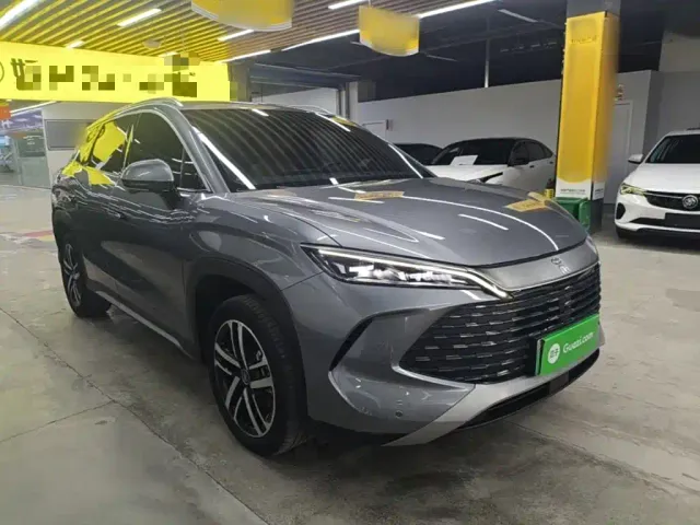 BYD Song L DM-i 2024 112km Leading Edition — Фото автомобиля 3