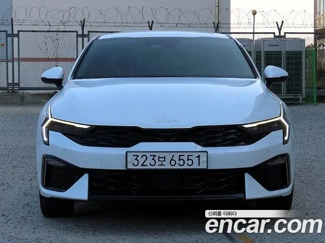 Фотография автомобиля — Kia K5 3rd Gen