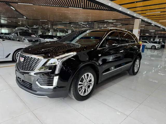 Фотография автомобиля — Cadillac XT5