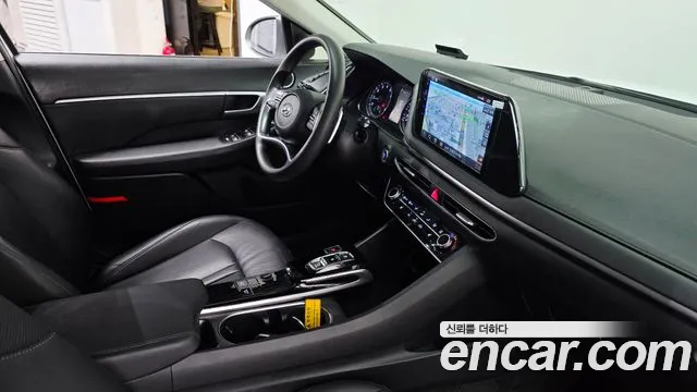 Hyundai Sonata Sonata (DN8) 2.0 LPG(Для проката) — Фото автомобиля 27