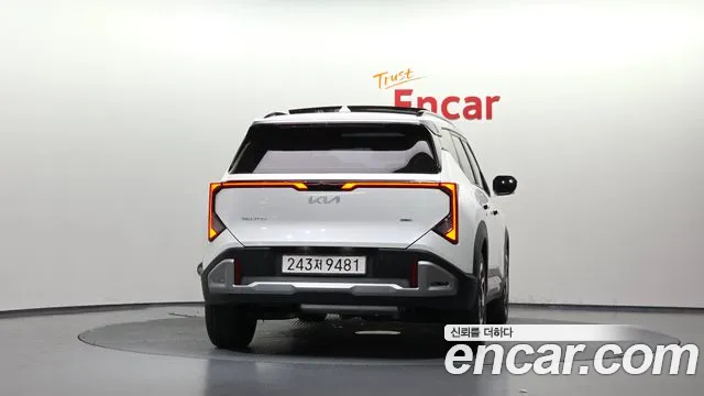 Kia Seltos 2nd Gen — Фото автомобиля 4