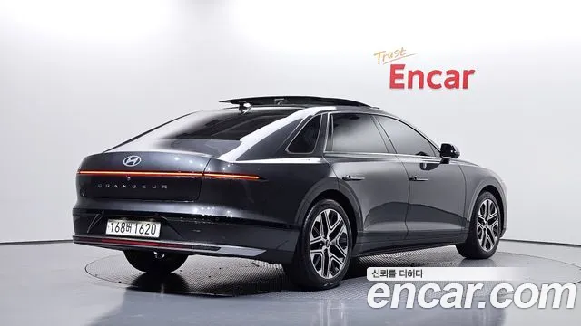 Hyundai Grandeur GN7 — Фото автомобиля 2